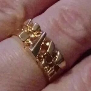 💙🌹Gold plated nugget ring